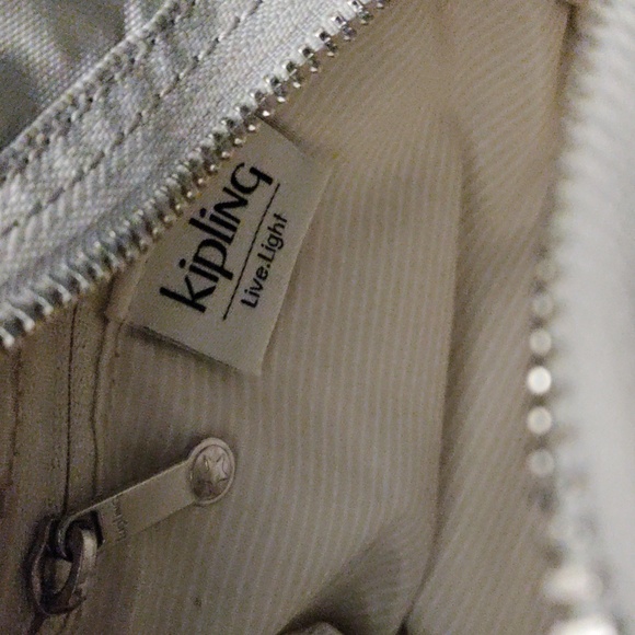 Kipling's "Jesper" Crossbody - Picture 9 of 10